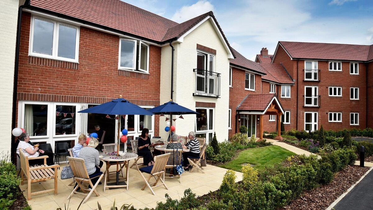 Images Churchill Living