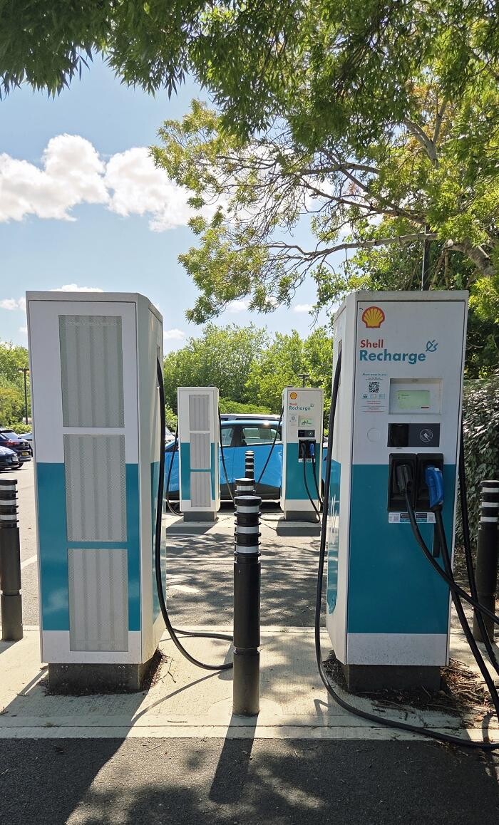 Images Shell Recharge Charging Station