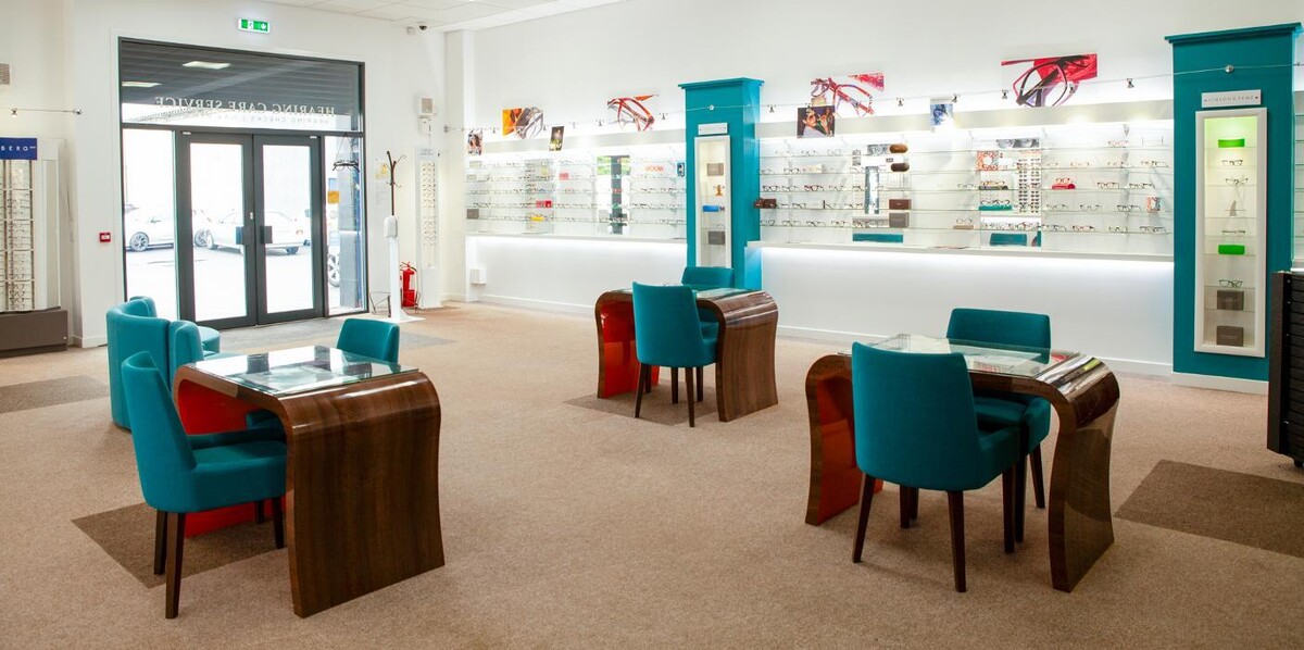 Images Gibson & Syme