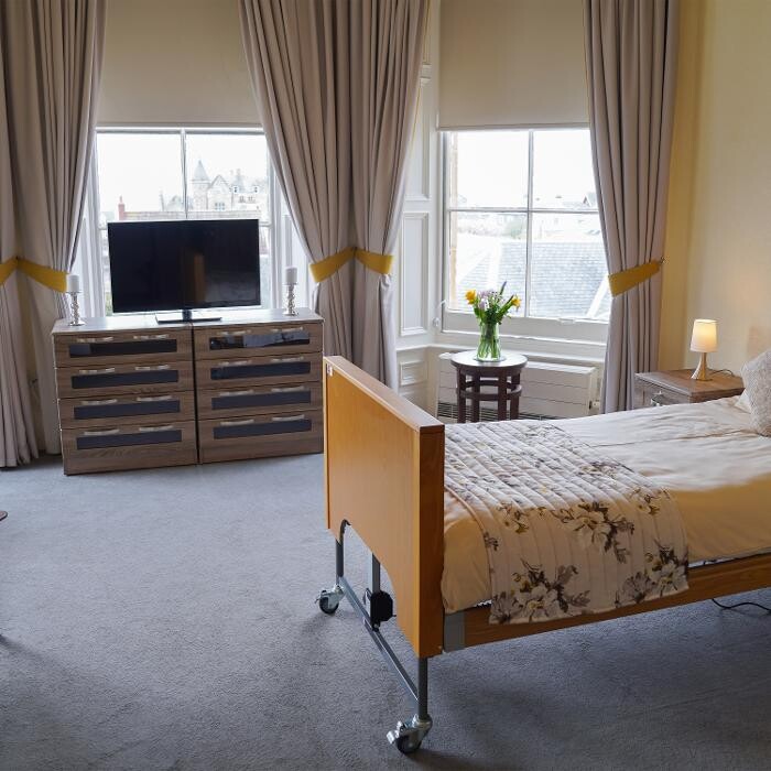 Images Glenfairn House Care Home - Sanctuary Care