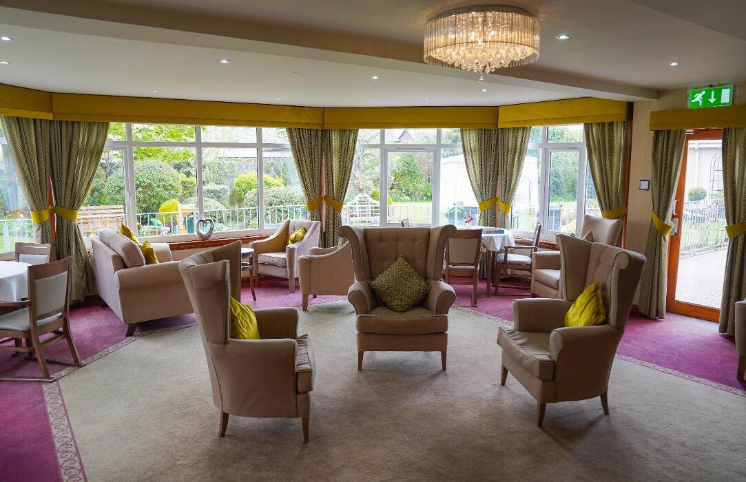 Images Glenfairn House Care Home - Sanctuary Care