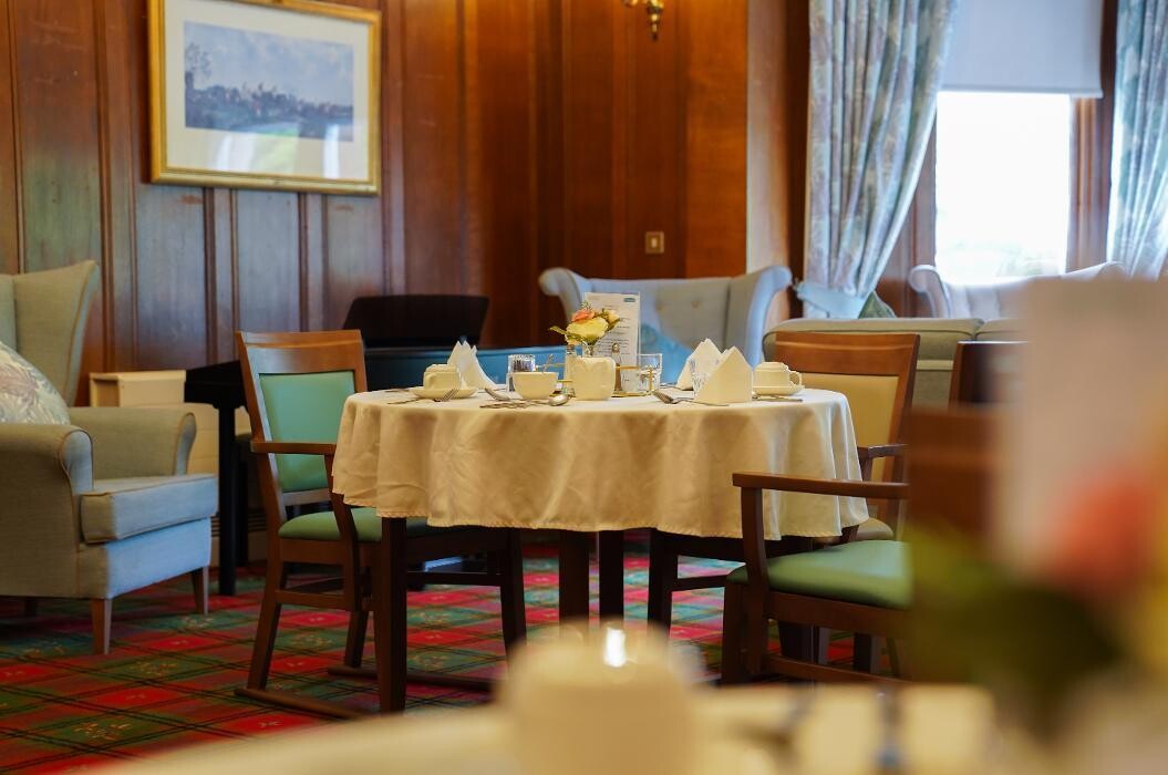 Images Glenfairn House Care Home - Sanctuary Care