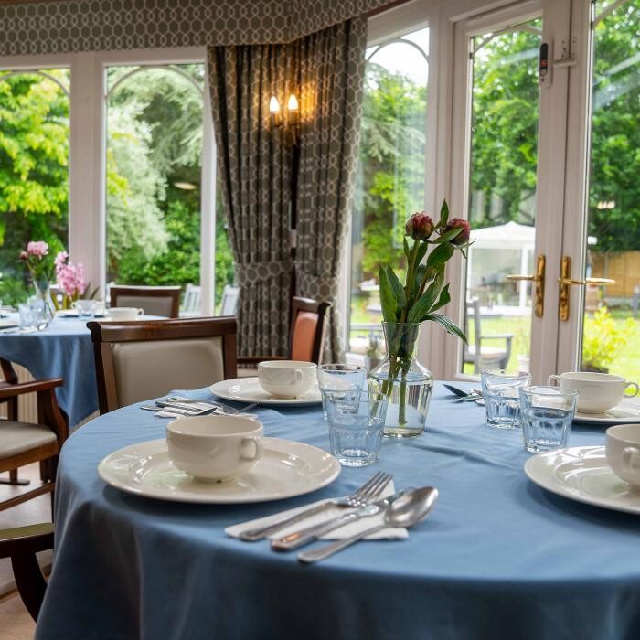 Images Basingfield Court Residential Care Home - Sanctuary Care
