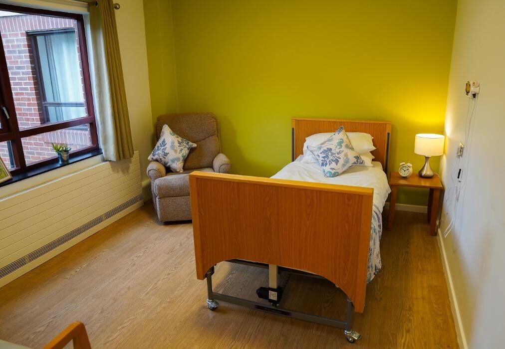 Images Ashley House Residential Care Home - Sanctuary Care