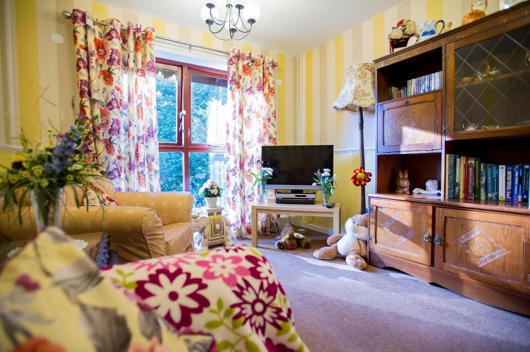 Images Ashley House Residential Care Home - Sanctuary Care