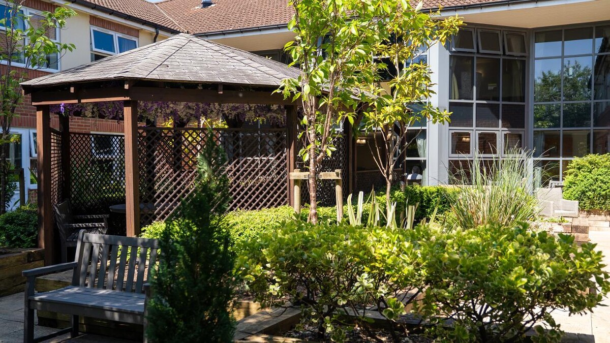 Images Briarscroft Residential Care Home - Sanctuary Care