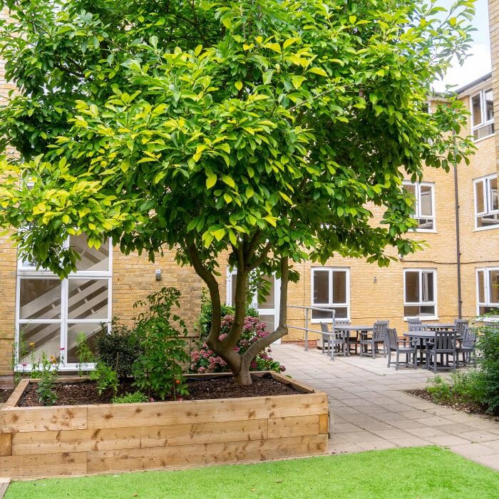 Images Rowanweald Residential and Nursing Home - Sanctuary Care