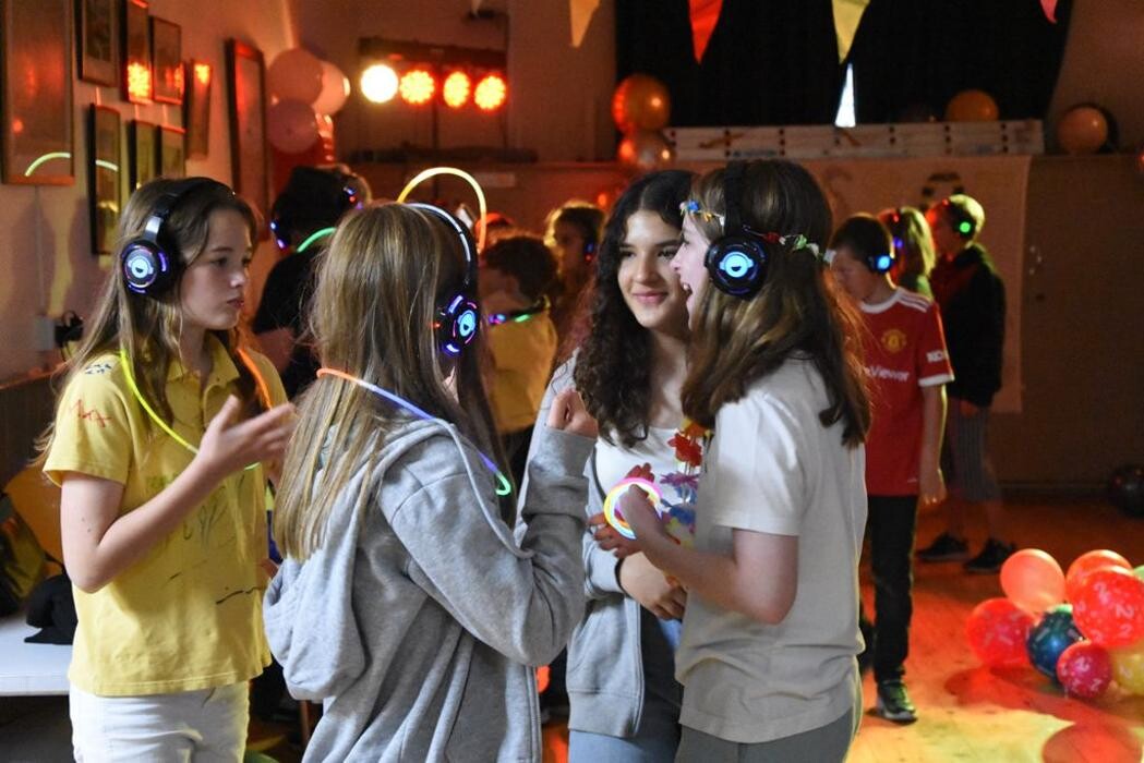 Images Cotswold Silent Discos