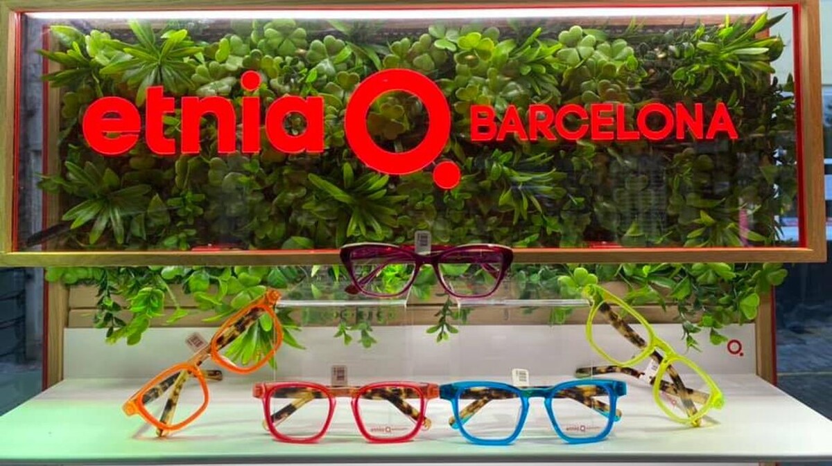 Images Cameron Beaumont Optometrists