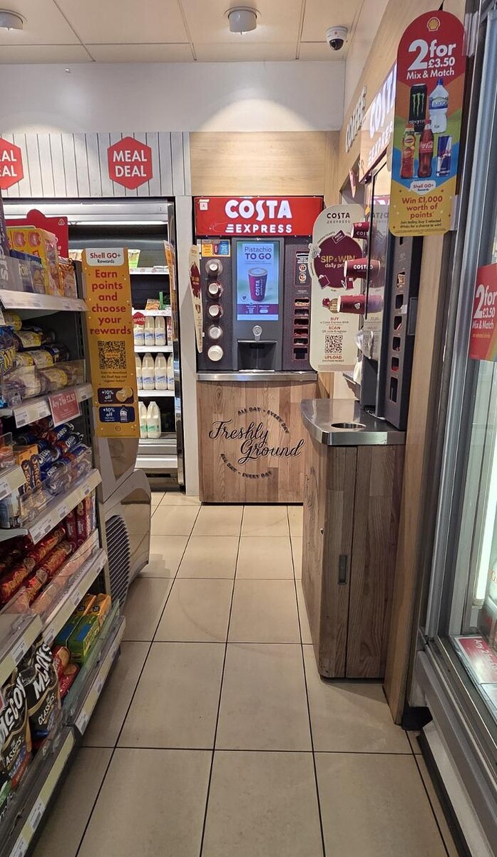 Images Shell Recharge Charging Station