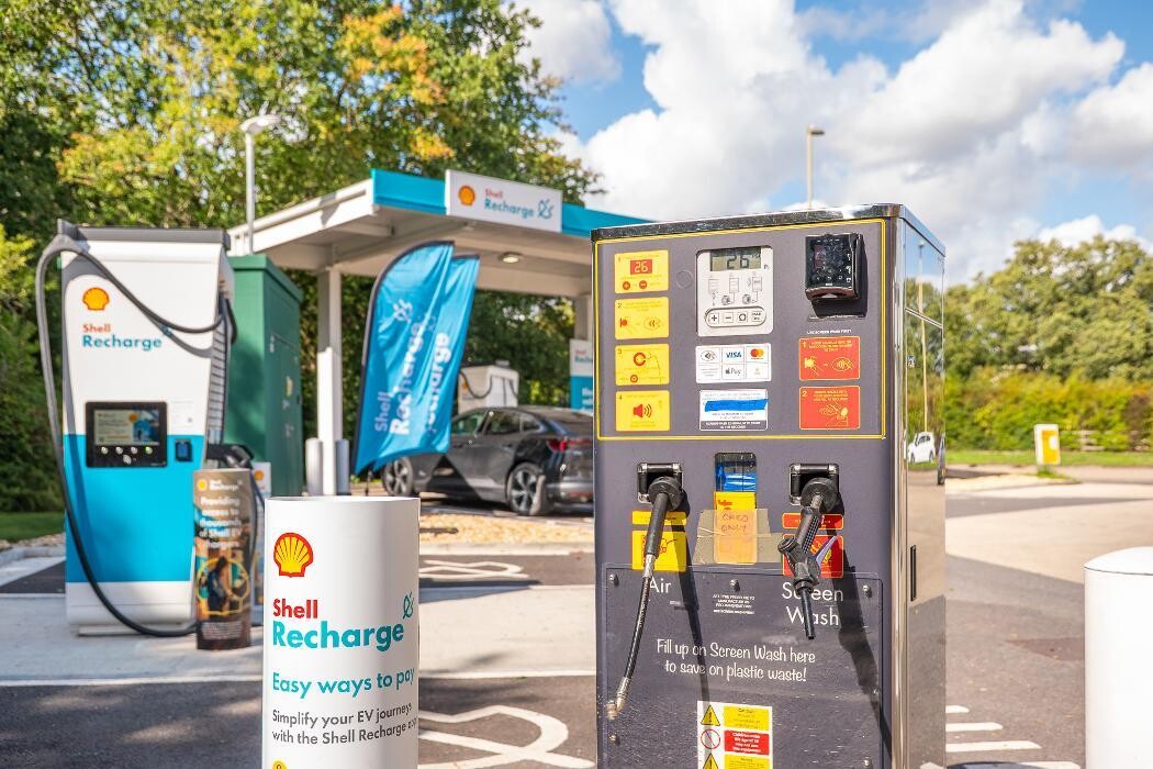 Images Shell Recharge Charging Station