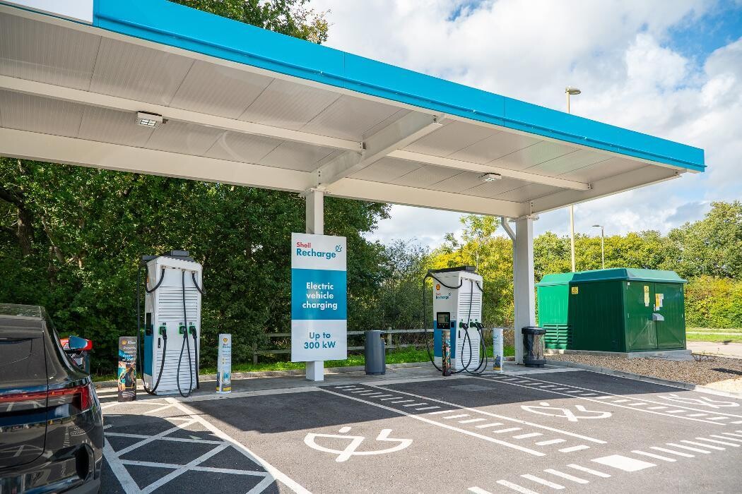 Images Shell Recharge Charging Station