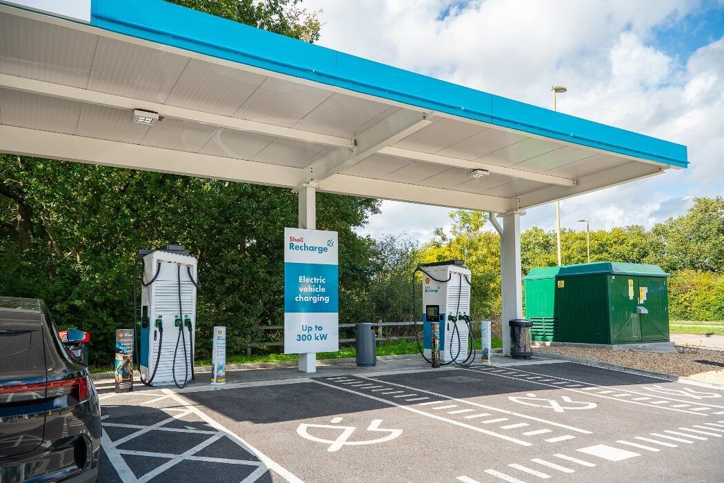 Images Shell Recharge Charging Station