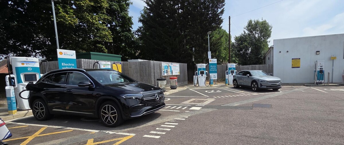 Images Shell Recharge Charging Station