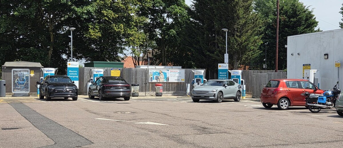 Images Shell Recharge Charging Station