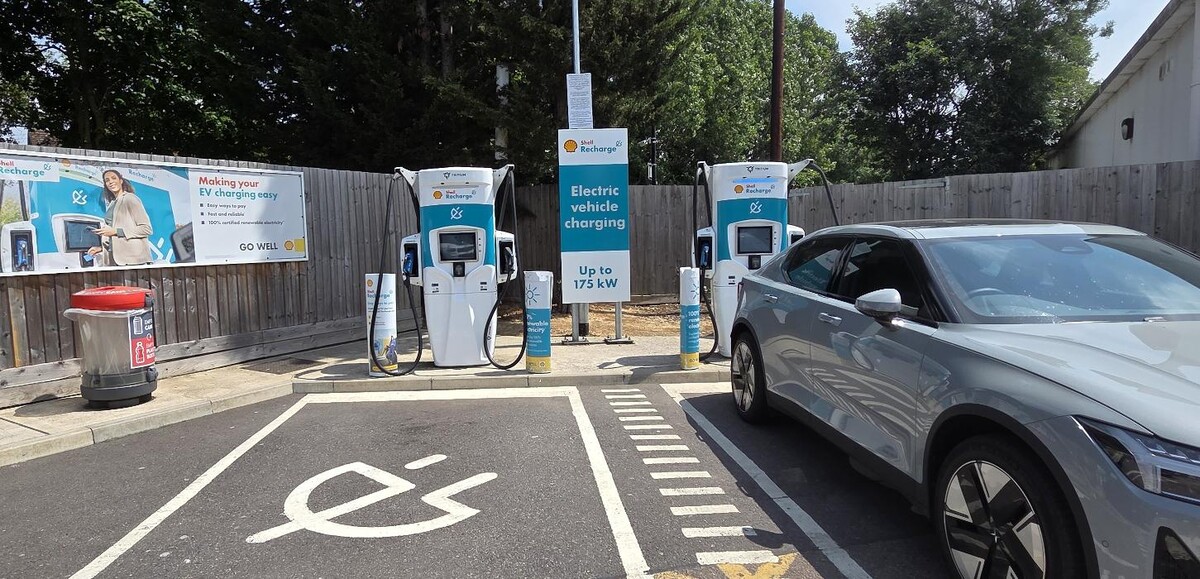 Images Shell Recharge Charging Station