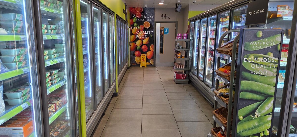 Images Shell Recharge Charging Station