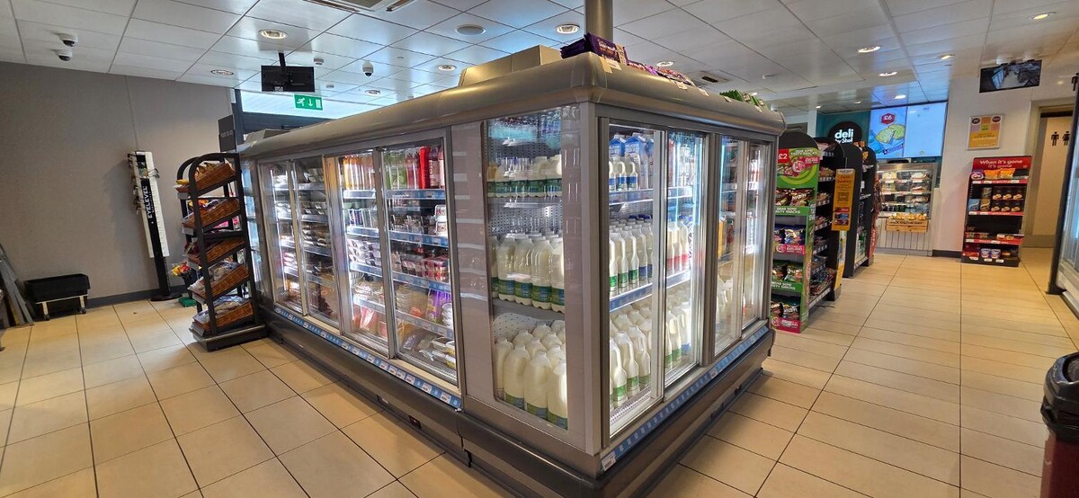 Images Shell Recharge Charging Station