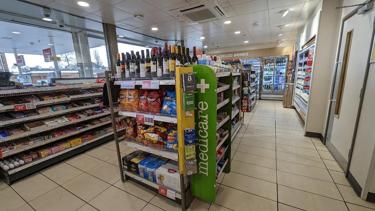 Images Shell Recharge Charging Station