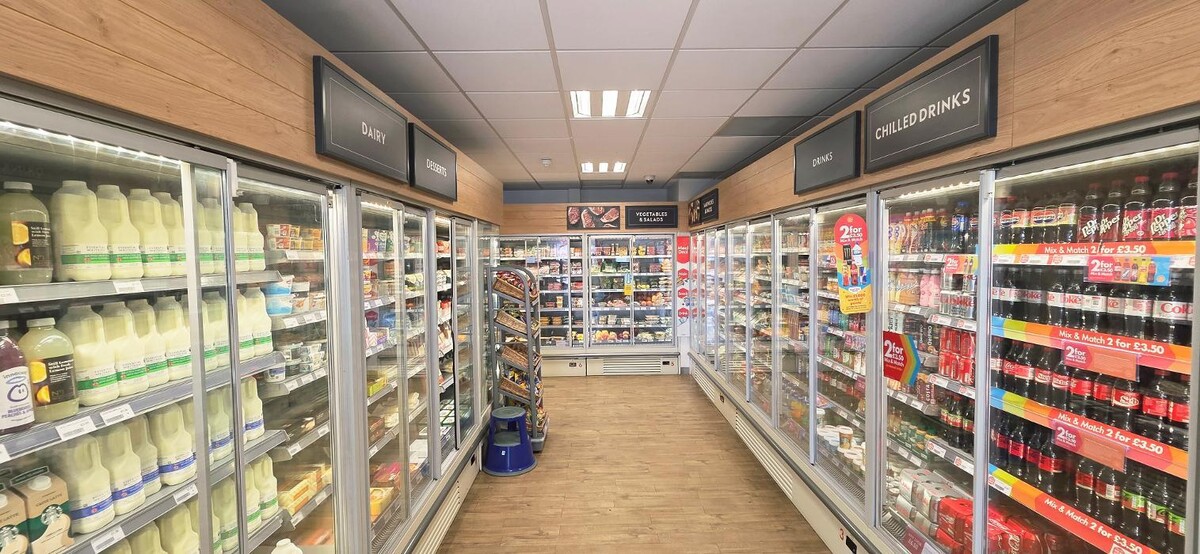 Images Shell Recharge Charging Station