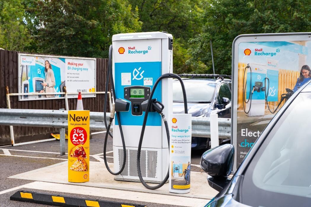 Images Shell Recharge Charging Station