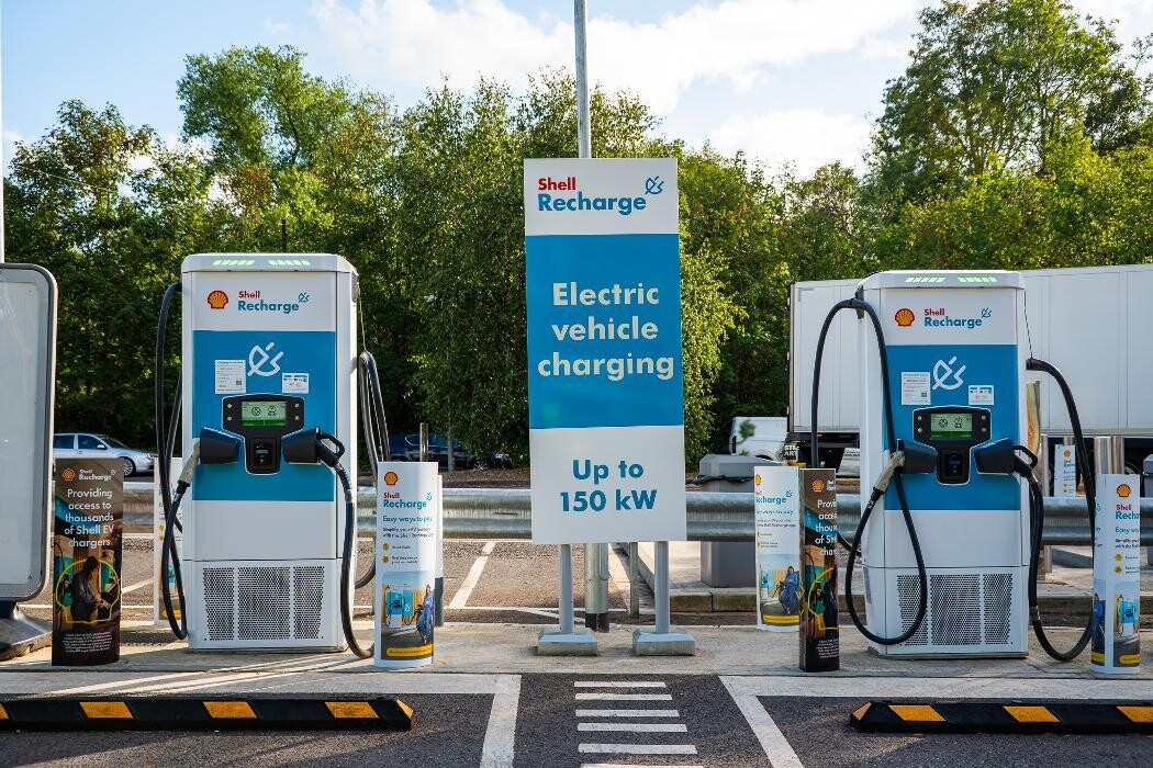 Images Shell Recharge Charging Station