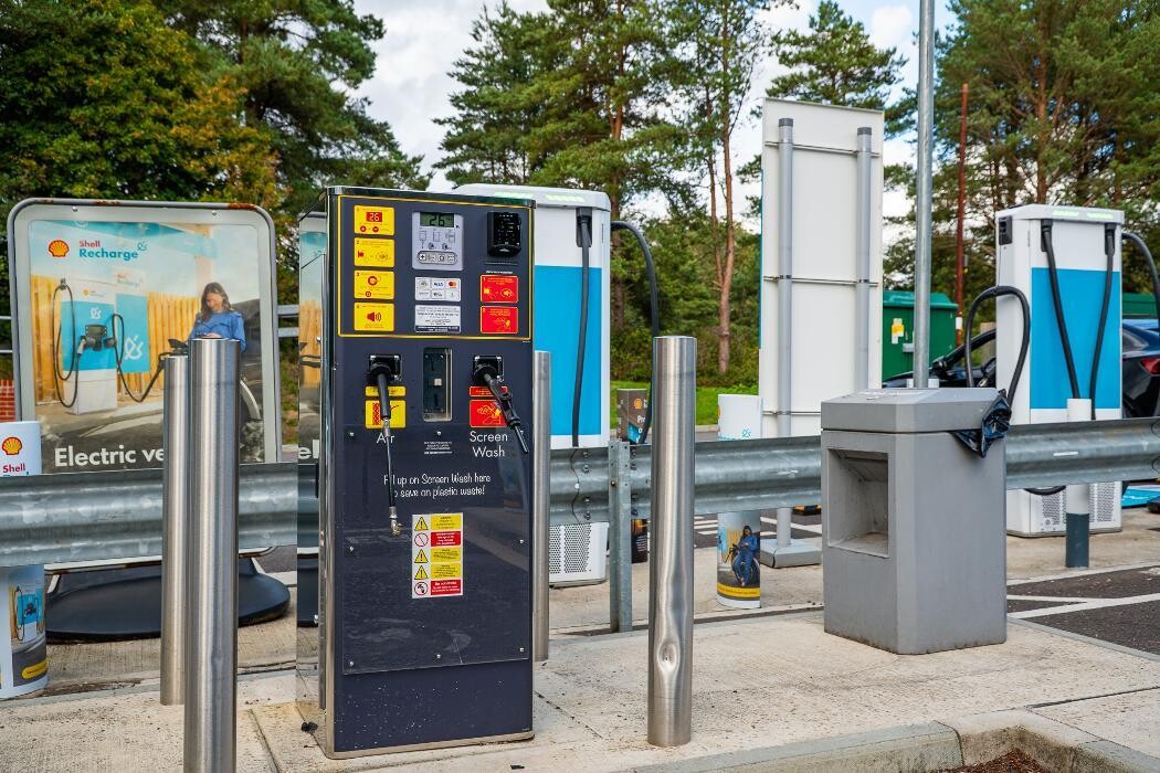 Images Shell Recharge Charging Station