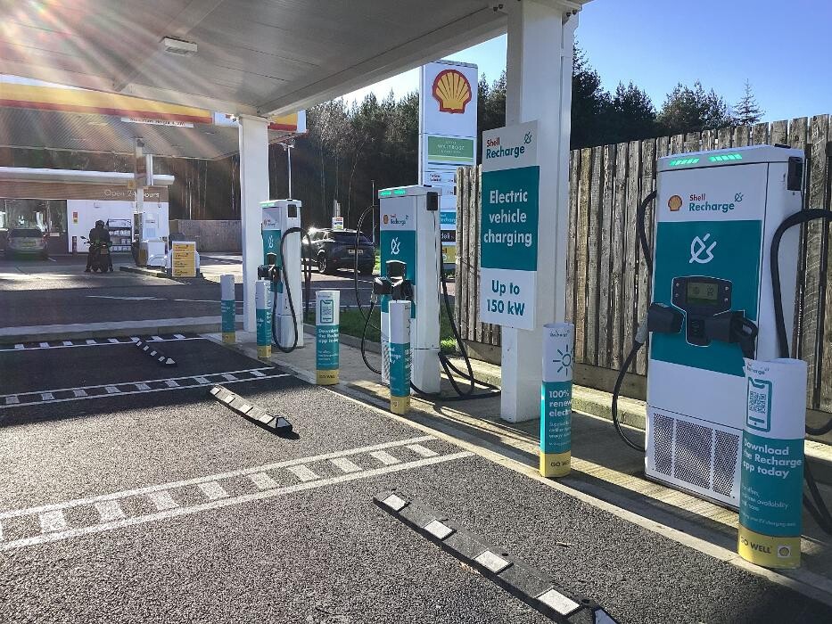 Images Shell Recharge Charging Station