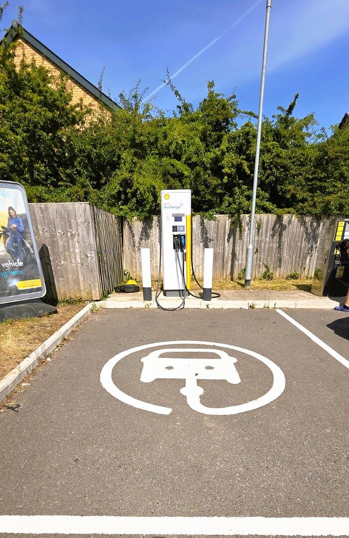 Images Shell Recharge Charging Station