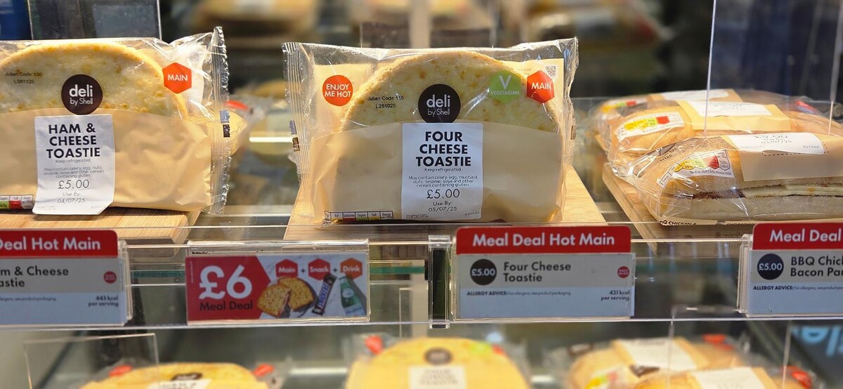 Images Shell Recharge Charging Station