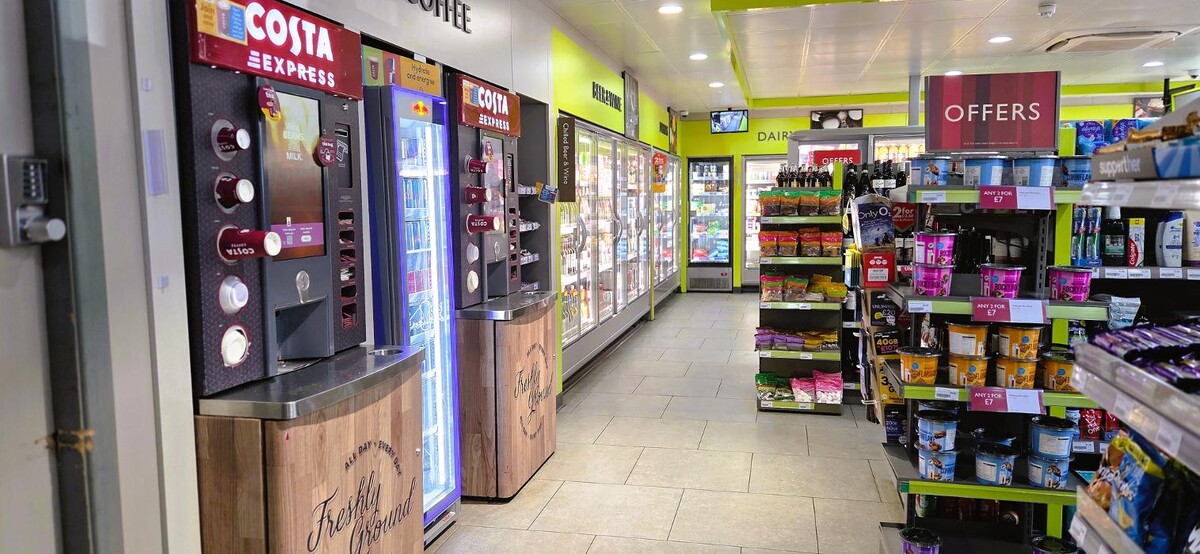 Images Shell Recharge Charging Station