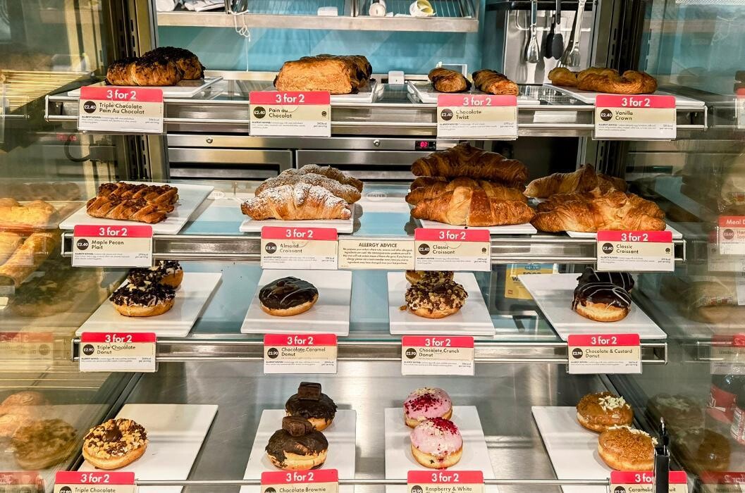 Images Shell Recharge Charging Station