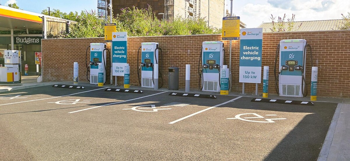 Images Shell Recharge Charging Station