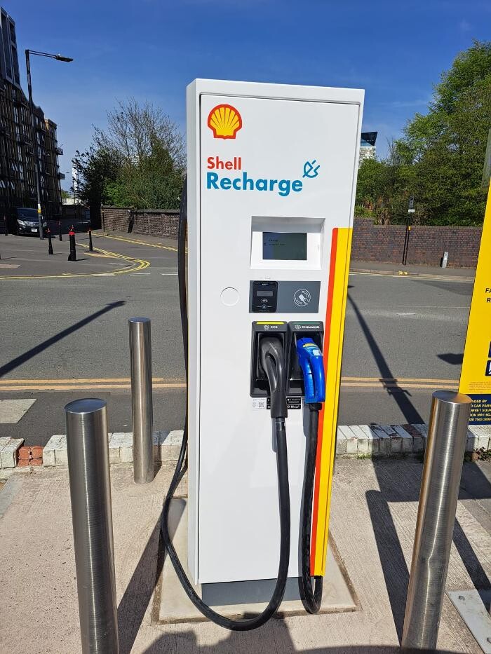 Images Shell Recharge Charging Station
