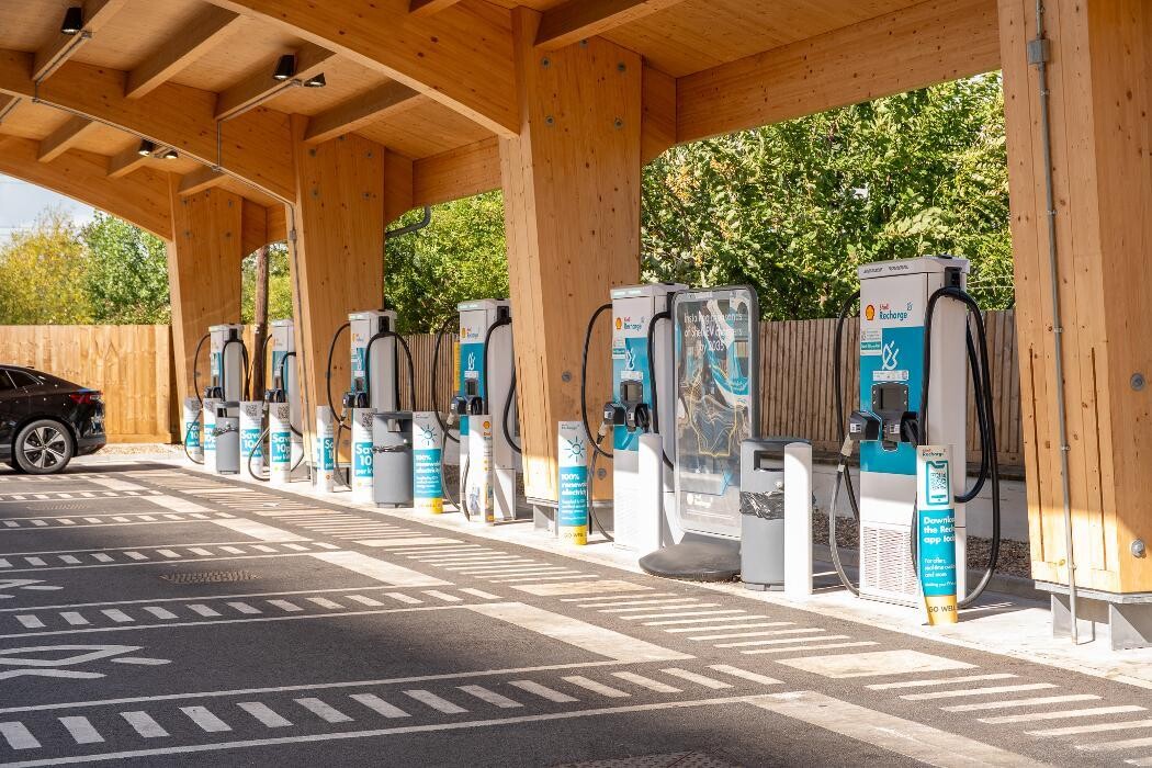 Images Shell Recharge Charging Station