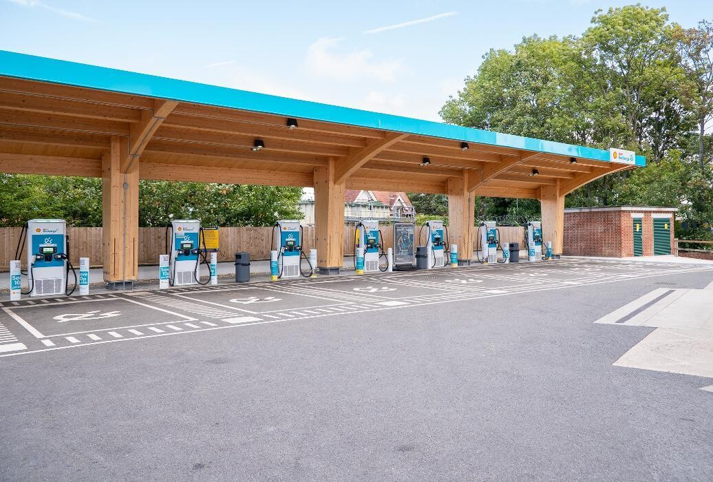 Images Shell Recharge Charging Station