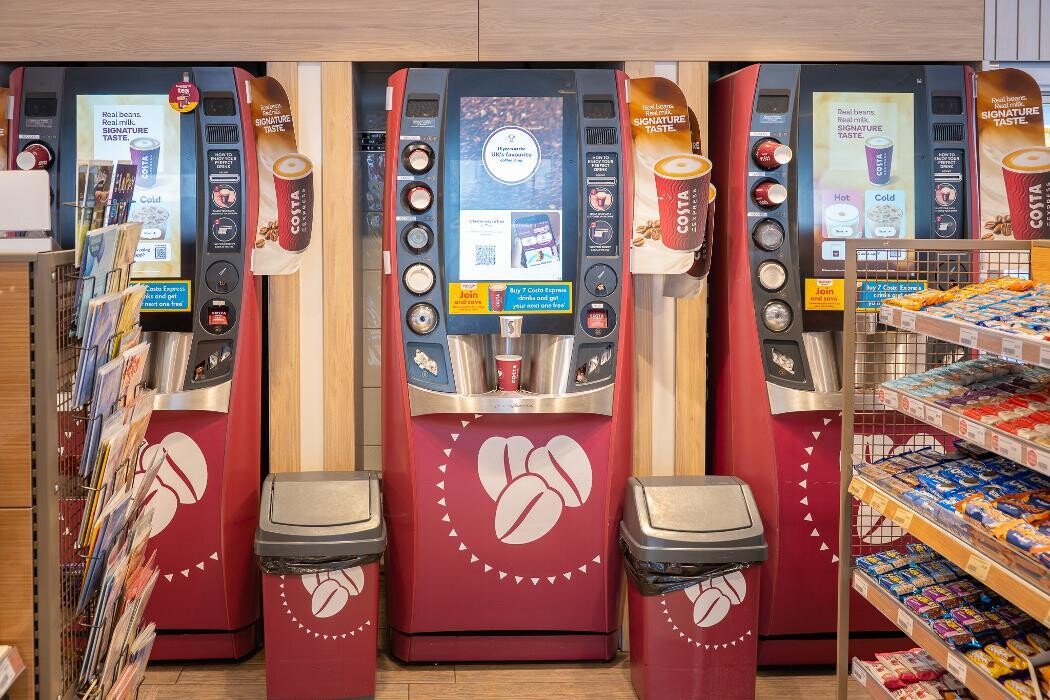 Images Shell Recharge Charging Station