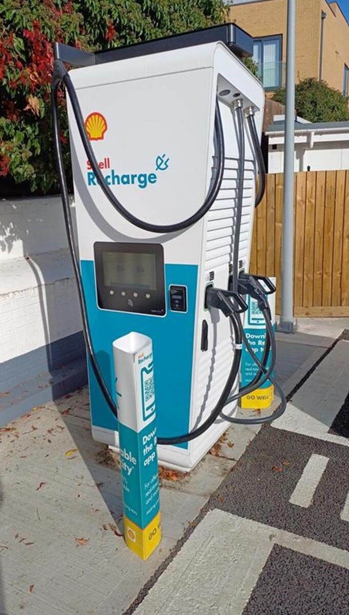 Images Shell Recharge Charging Station