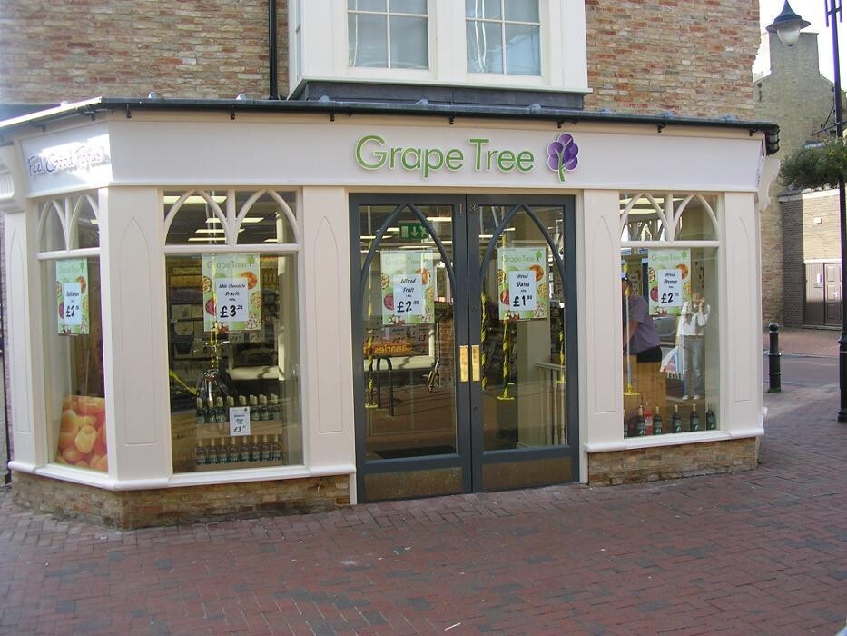 Images Grape Tree Ely