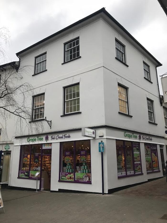 Images Grape Tree Abergavenny