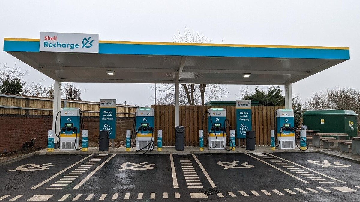 Images Shell Recharge Charging Station