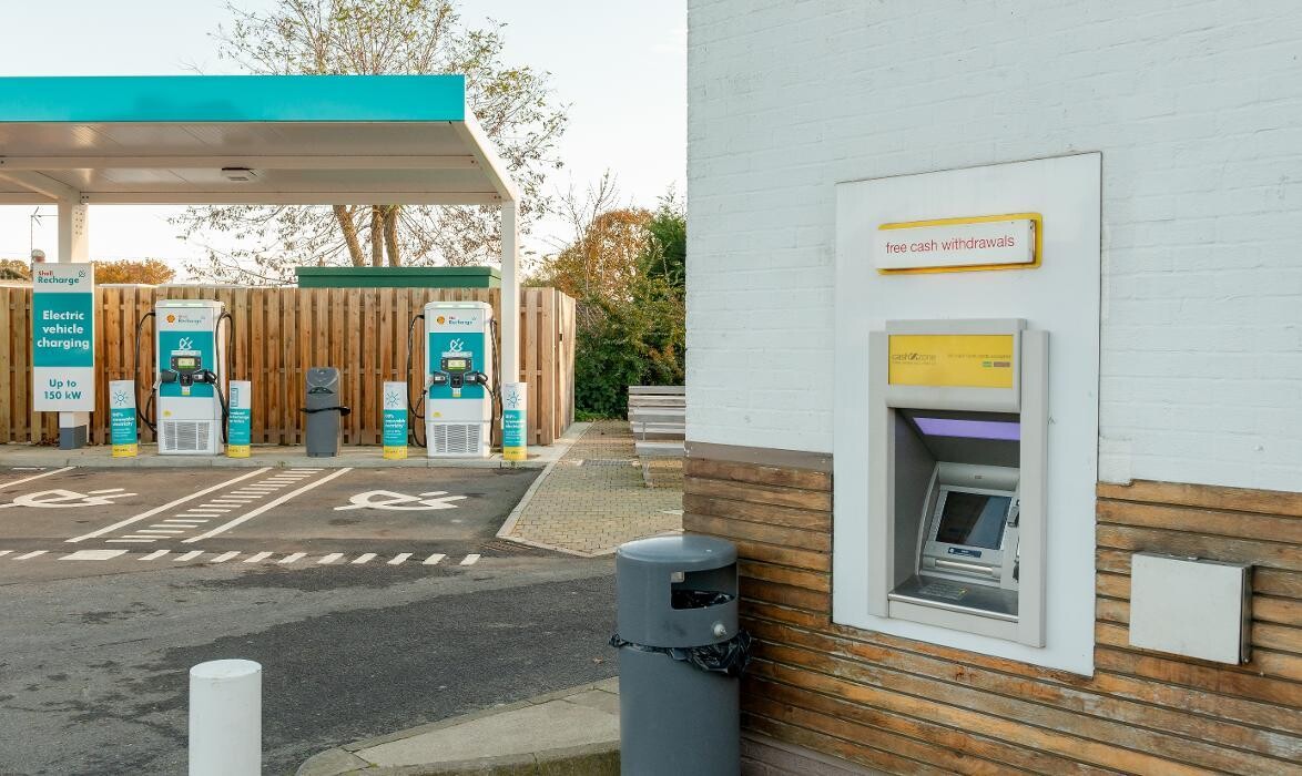 Images Shell Recharge Charging Station