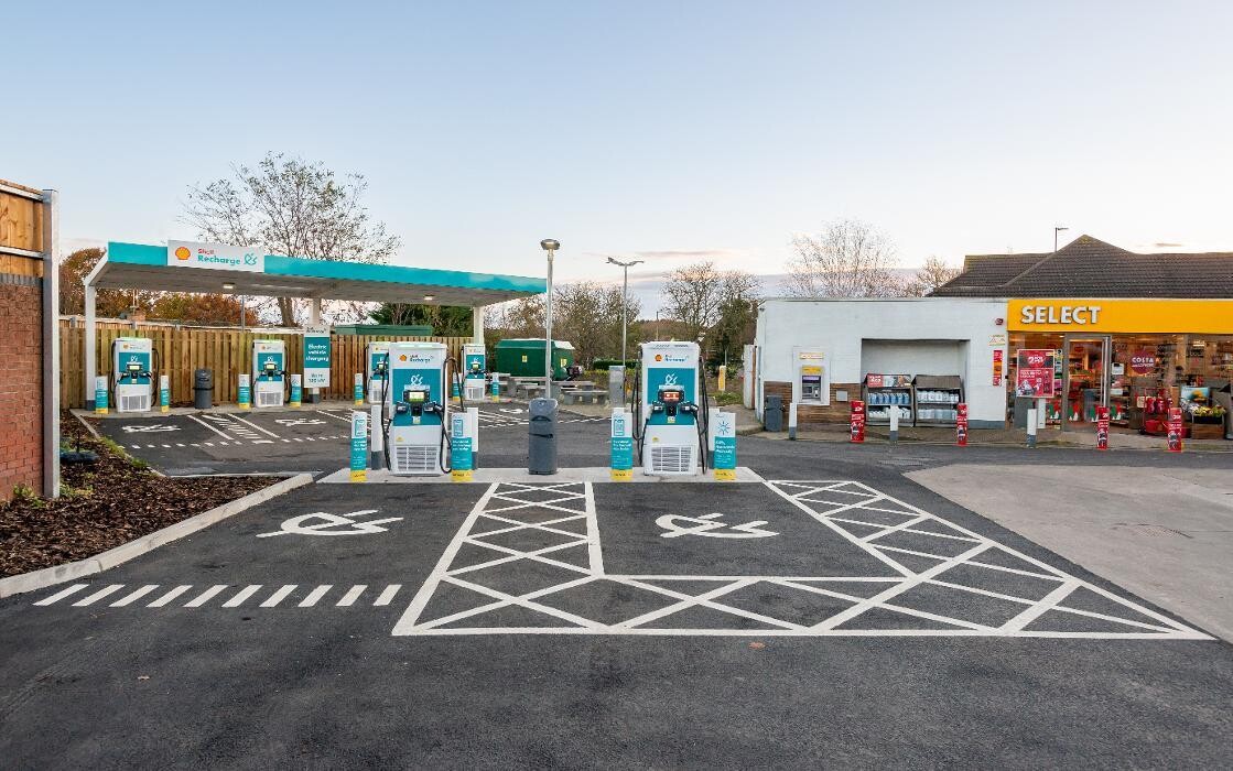Images Shell Recharge Charging Station