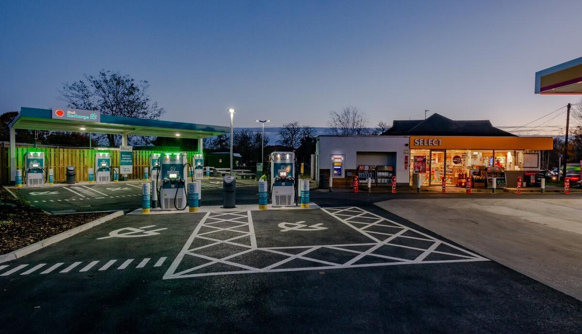 Images Shell Recharge Charging Station