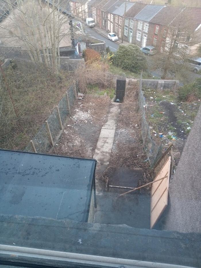 Images Flow Free Gutter Cleaning