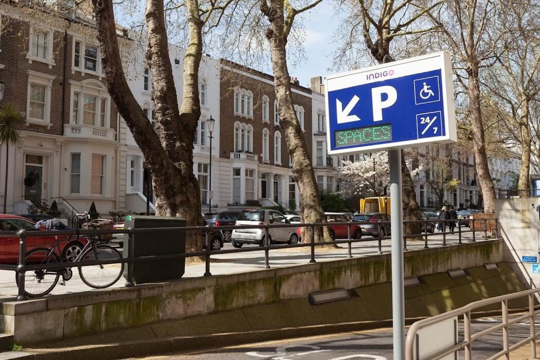 Images Kensington High Street Car Park - Saba Parking