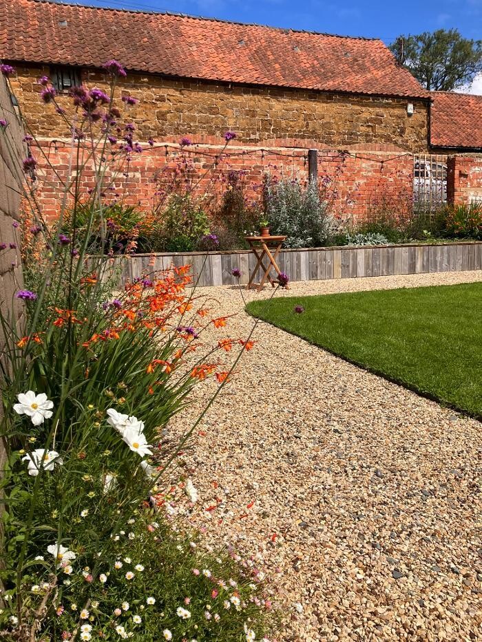 Images The Courtyard Barns