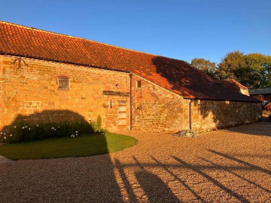 Images The Courtyard Barns