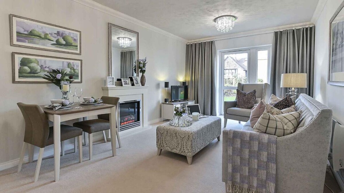 Images Churchill Living