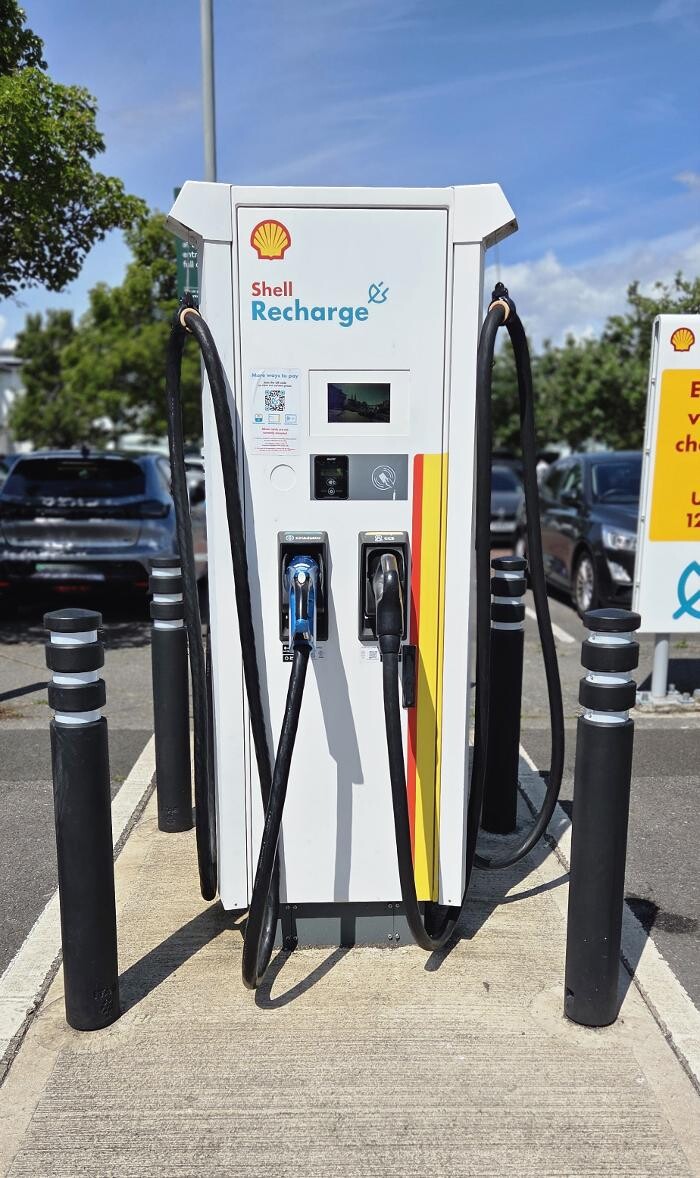 Images Shell Recharge Charging Station